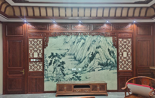 木棠镇中式仿古别墅客厅背景墙花格木作装饰